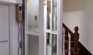 奥克斯电梯800KG价格三层有机房和无机房价格分别是多少 家用三层小电梯价格