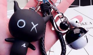 安逗黑仔里面是人么 安逗黑仔是机器人吗